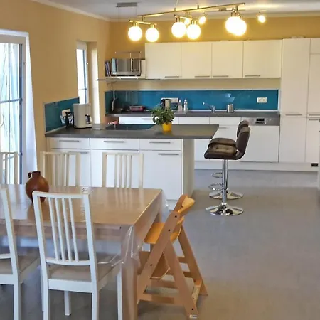 Countryside-lovers - Ganzes Haus 100m² Fuer Euch Allein Mit Garten * Halsbrücke