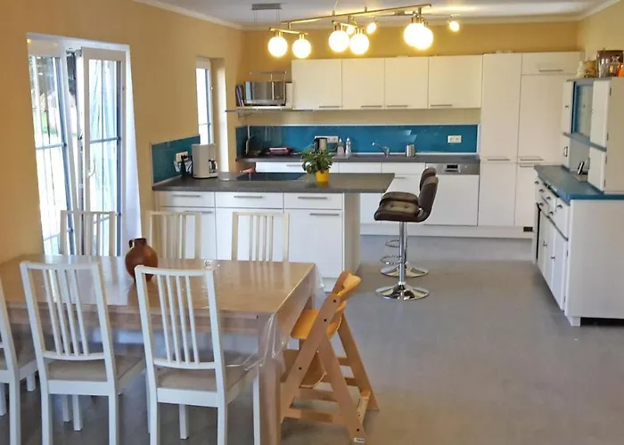 Countryside-lovers - Ganzes Haus 100m² Fuer Euch Allein Mit Garten * Halsbrucke