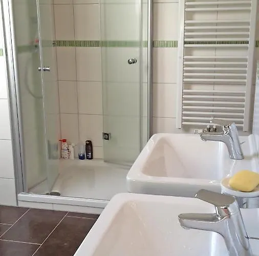 Countryside-lovers - Ganzes Haus 100m² Fuer Euch Allein Mit Garten Holiday home Halsbrucke